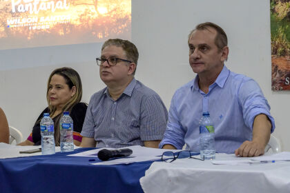 Nilma Silva, Maurício Munhoz e o deputado estadual Wilson Santos