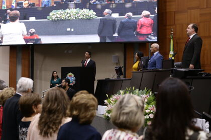 Sessão Especial outorga Moção de Aplausos e outras honrarias à CNCP Brasil
