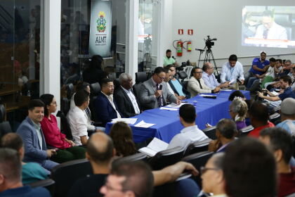 Quedas no fornecimento de energia foram tema de audiência pública em Rondonópolis na quinta (26)