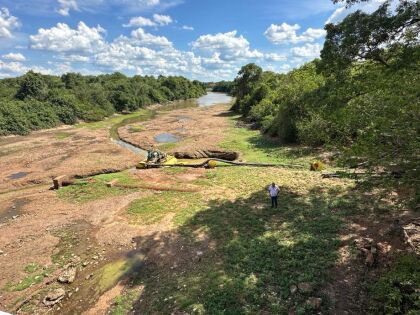 Wilson comprova estragos da seca em Poconé e falta d´água no rio Bento Gomes