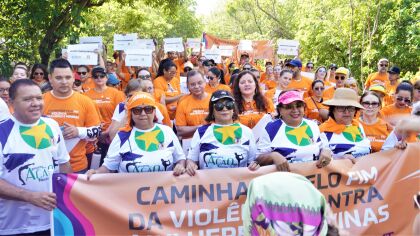 Botelho e Sônia Meira participam da 2ª Caminhada pelo Fim da Violência Contra Mulheres e Meninas