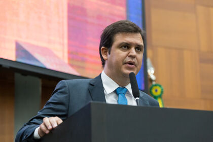 Thiago Silva destaca atuação para garantir políticas públicas de saúde mental em MT