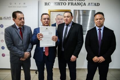 ALMT promulgou o Decreto 8/2023 que susta os efeitos da Licença de Instalação, emitida pela Sema-MT, que autorizava a mudança do traçado dos trilhos da ferrovia em Rondonópolis