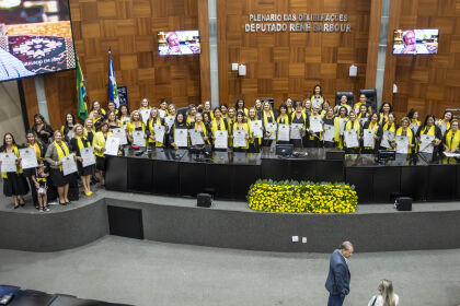 Botelho enaltece empoderamento feminino e homenageia mulheres de negócios da BPW Cuiabá