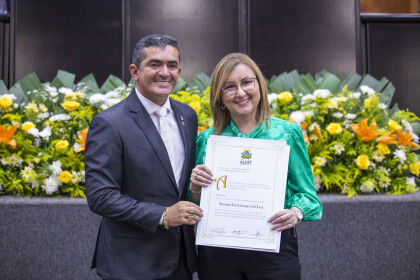 Professora Suzana Luz chegou a Mato Grosso em 1985. Ela foi homenageada com título de cidadã mato-grossense