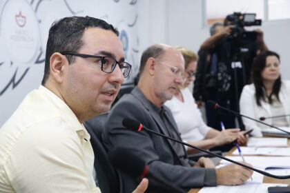 Ricardo Capistrano destacou a saúde financeira do Estado e as medidas adotadas pelo Poder Executivo para manter o equilíbrio das contas