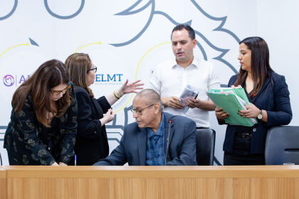 Por unanimidade, os parlamentares presentes aprovaram pareceres contrários a seis projetos de lei e favoráveis a 13