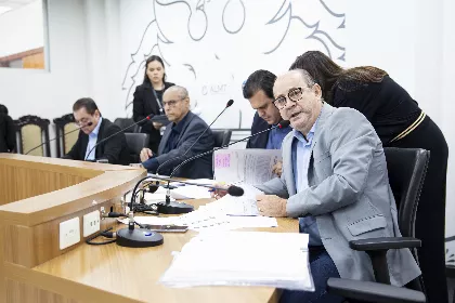 Deputado Dr. Eugênio defendeu a análise da constitucionalidade, prioritariamente, na CCJR