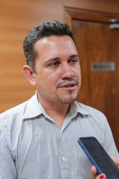 Danilo Antônio de Souza, presidente da dos Acampados União da Vitória, também esteve na ALMT