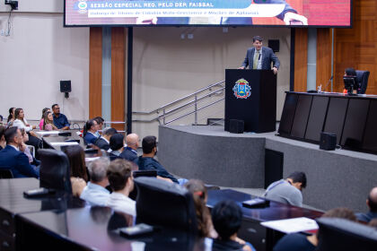 As personalidades foram homenageadas na noite dessa terça-feira