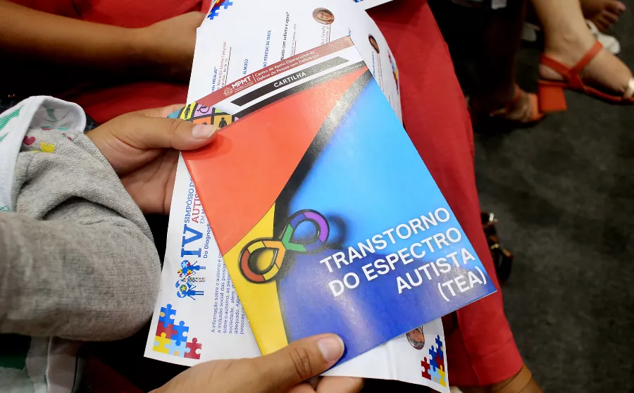 Leis aprovadas pela ALMT garantem direitos e ampliam proteção às pessoas com autismo em Mato Grosso