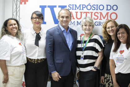 Todos os anos, Wilson Santos promove o Simpósio do Autismo
