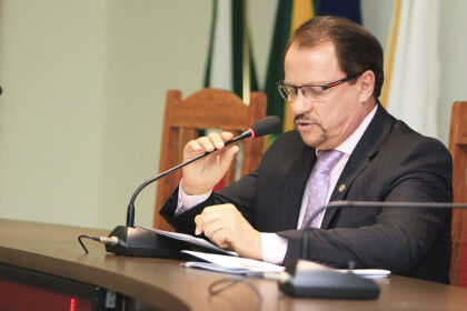 Deputado quer reunião com governador do Paraná para discutir usina em Colíder