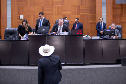O TJMT destaca que a demanda apresentada foi aprovada em sessão administrativa do Tribunal Pleno do TJMT