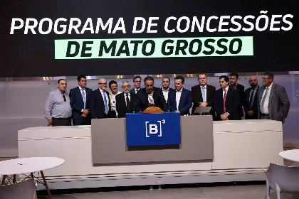 O leilão foi realizado na Bolsa de Valores de São Paulo, B3, e reuniu autoridades dos poderes Executivo e Legislativo