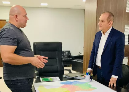 Deputado Wilson Santos se reuniu com o prefeito da capital, Abílio Brunini