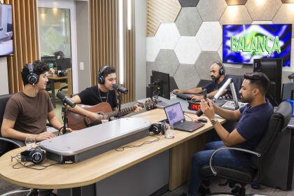 Balança MT convida a dupla Ivan e Allan