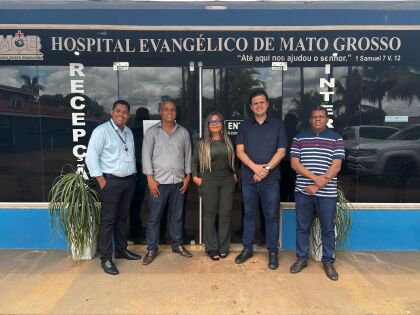 O deputado Thiago Silva visitou o Hospital Evangélico de Vila Bela da Santíssima Trindade