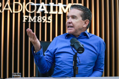 Quintal do Samba recebe Conselheiro Sérgio Ricardo