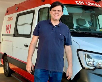 Deputado Thiago trabalha na saúde