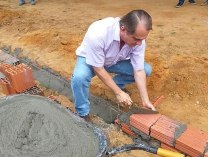 O parlamentar já promoveu centenas de mutirões sociais no decorrer da sua trajetória política