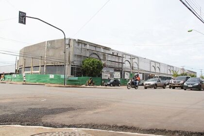 AL promove solenidade pela inauguração do Shopping Popular de Cuiabá