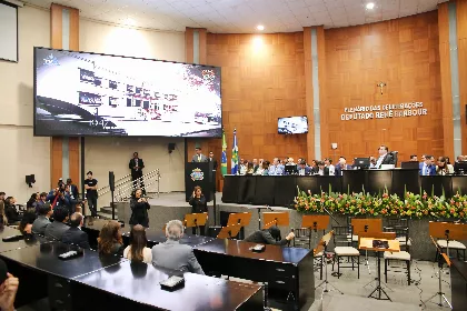 Sessão Solene ALMT 190 Anos