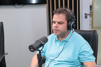 Música é Lei recebe o infectologista Cassius Kley