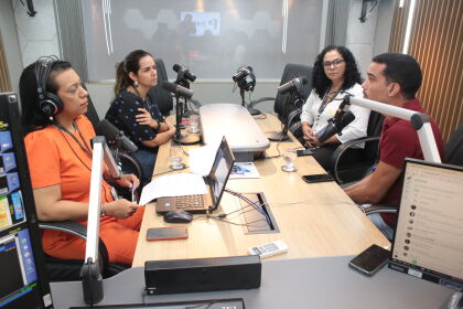 Programa Painel recebe o psicólogo Raul Tibaldi