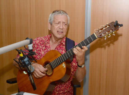 Geraldo Espindola no programa Sons de Mato Grosso