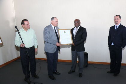 Joaquim Barbosa recebe título de cidadania em Rondonópolis