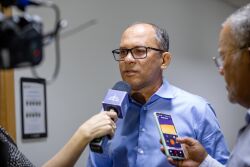 Lei de autoria de Fábio Tardin garante aos idosos o direito a contas impressas sem custo adicional