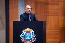 Voz e vez aos idosos: a importância de garantir direitos e dignidade