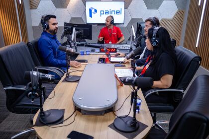 Programa Painel recebe Thiago Santos