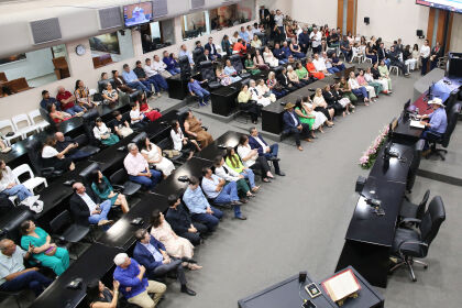 Sessão especial homenageia personalidades femininas do agronegócio