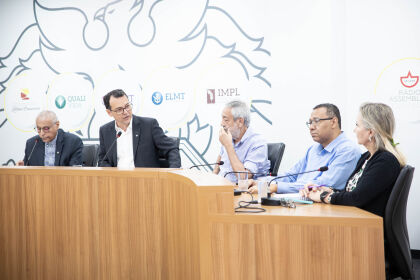 Lúdio critica falta de planejamento em obras do BRT e secretário promete conclusão em 2026