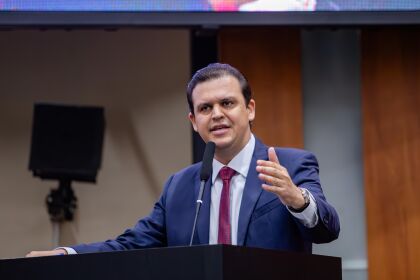 Thiago Silva na ALMT