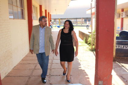 Deputado Taborelli e secretário de educação visitam cinco escolas em Rosário Oeste.