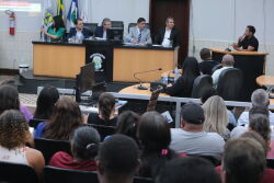 População de Cáceres e região cobra melhorias no fornecimento de energia durante audiência da Assembleia