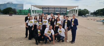 Deputados do Parlamento Jovem conhecem o Congresso Nacional
