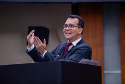 Reajuste aos servidores do TJ fortalece mobilização dos demais poderes, diz Lúdio