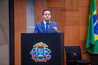 Deputado Diego Guimarães