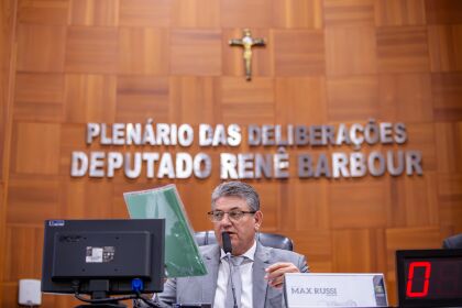 Moretto apresenta pacote de leis em defesa do consumidor e do produtor rural