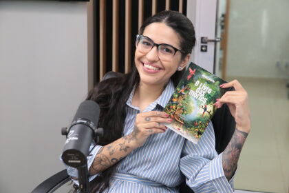 Expresso 89 conversa com Mirella Duarte sobre sua obra "O Livro das Mortes"