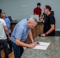 Botelho participa de audiência pública em  Nobres