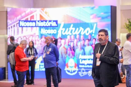 Na 28ª Unale, ALMT integra debates sobre inteligência artificial e clima