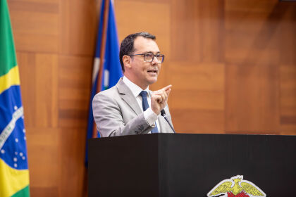 Com índices alarmantes, Lúdio questiona Governo de MT sobre investimentos e ações contra feminicídios