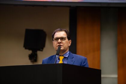 Articulação de Guarnieri e parlamentares fortalece diálogo por aumento da RGA