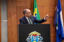 Fabinho Tardin reforça urgência na construção de passarelas na Avenida da FEB após mais uma morte de pedestre