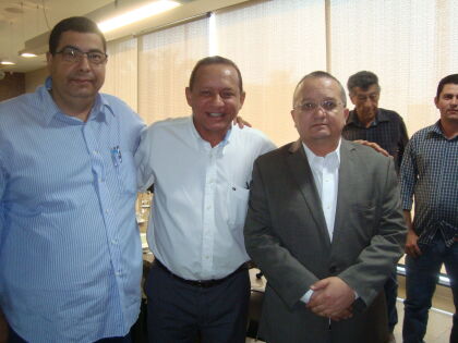 José Domingos em audiência com governador Pedro Taques para tratar da pavimentação da MT-240